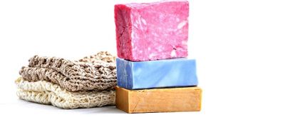 用肥皂洗臉好不好