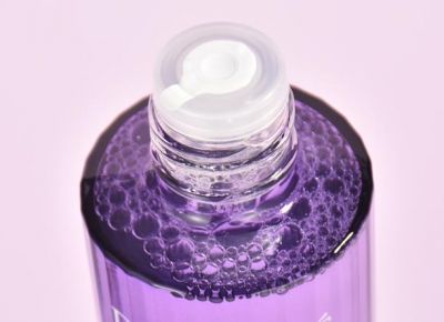 爽膚水和精華水一樣嗎