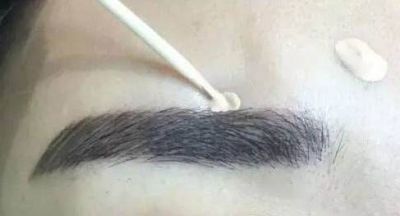 紋眉掉痂可以撕嗎