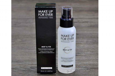 定妝噴霧應該怎么使用