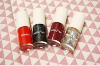 0120339411308 女生指甲油什么顏色好看