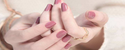 0300163911308 女生指甲油什么顏色好看