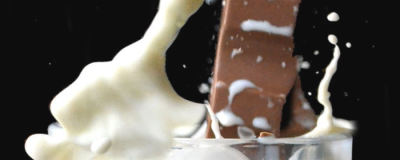 用純牛奶洗臉的好處有哪些