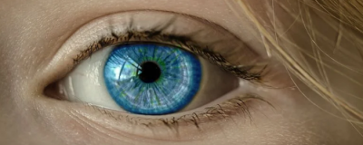 眼部精華液的正確使用方法