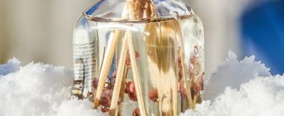 臉上涂了精油要洗掉嗎