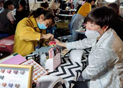 擺攤美甲如何吸引顧客