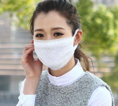 戴口罩怎么防止蹭掉妝