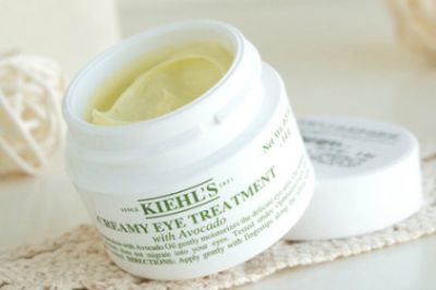 適合年輕女生用的眼霜品牌