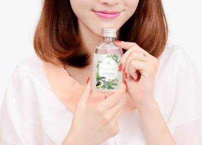 1246385711311 甘油可以把妝卸干凈嗎