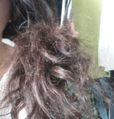 頭發表層浮著一層卷毛怎么回事