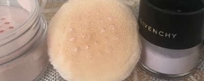 粉底和遮瑕哪個使用先