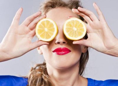 刷酸多久后可以正常化妝