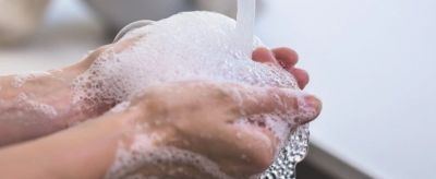 冷水洗臉好還是熱水洗臉好