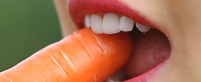 怎么快速美白牙齒