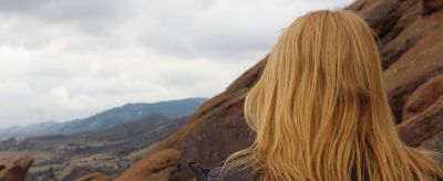 后腦勺出汗是怎么回事