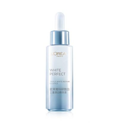 美白精華和保濕精華哪個先用