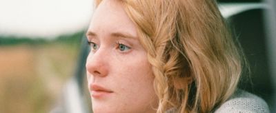 臉上脫皮怎么回事