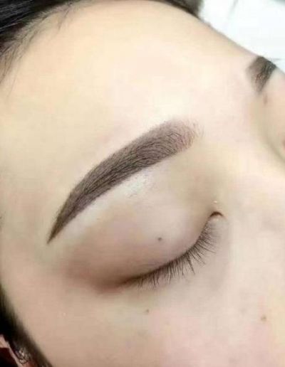 眉毛紋太挑了怎么壓低