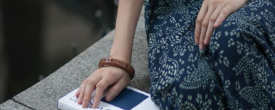 冬天皮膚干燥起皮怎么辦