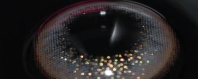 美瞳正反面怎么區分