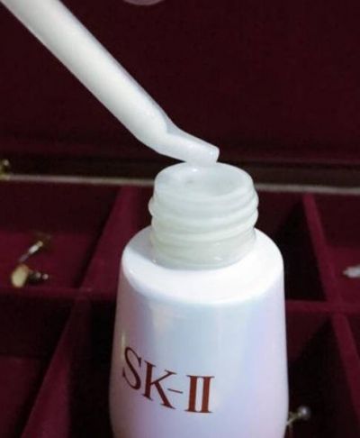 skii肌因光蘊環采鉆白精華露功效與作用