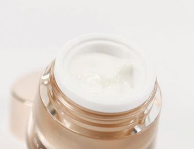 夏天只用乳液不用面霜可以嗎