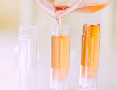 10個自制潤唇膏的配方