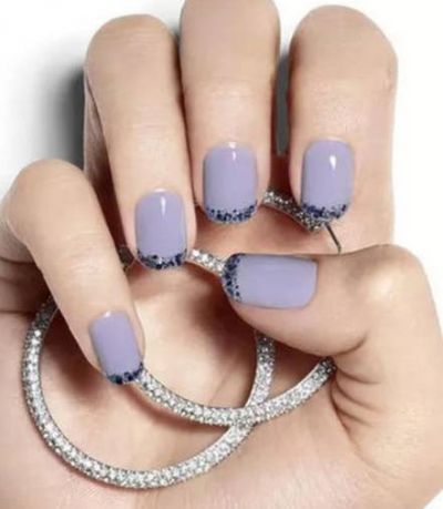 女生中指不涂指甲油的原因是什么