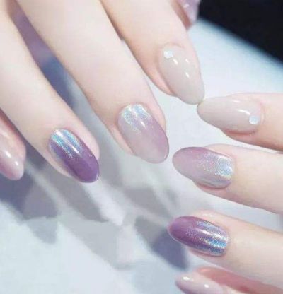 美甲極光粉用法步驟是怎么樣的