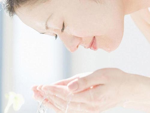 緊膚水怎么用才能發揮它的作用