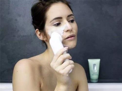 面部抗衰老的方法有幾種